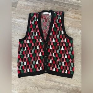 VTG CROSSINGS Festive Christmas Tree Sweater Vest Knit Multi Color Holiday L
